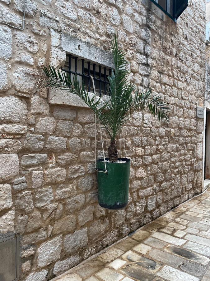 Fredys Apartments Stari Grad  Kültér fotó