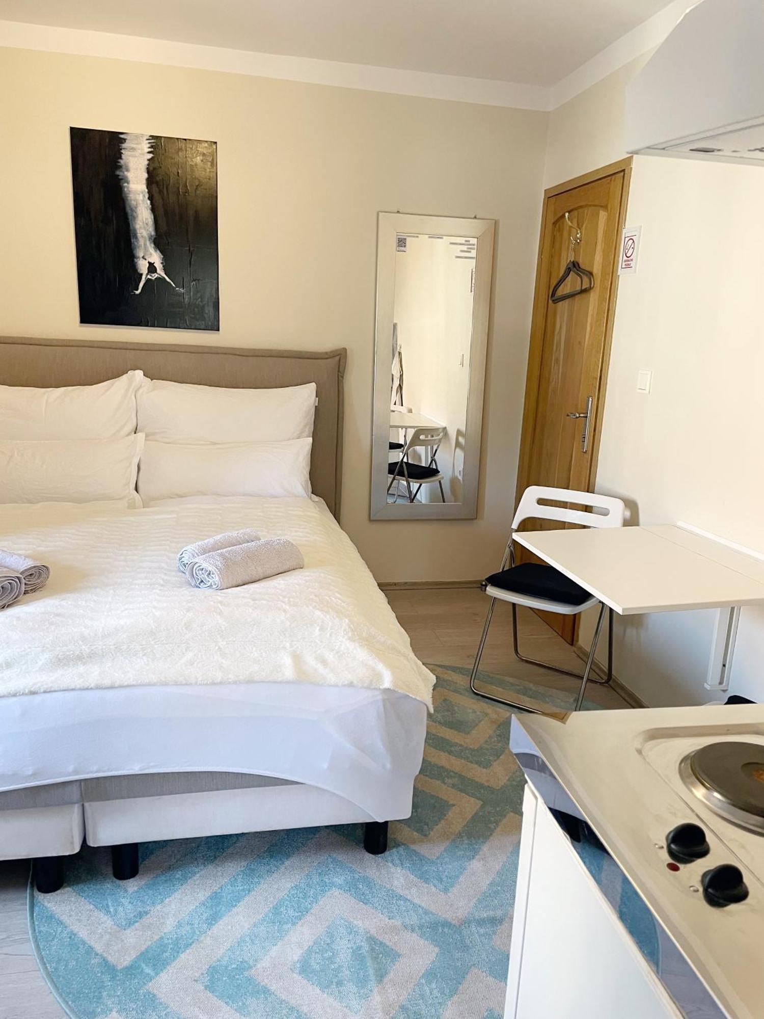 Fredys Apartments Stari Grad  Kültér fotó